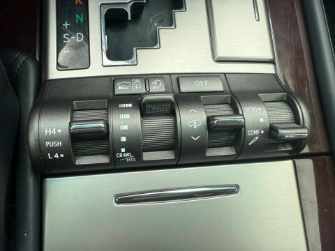2014 Lexus LX 570