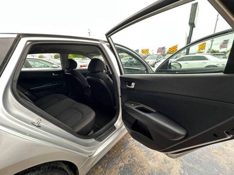2019 Kia Optima LX