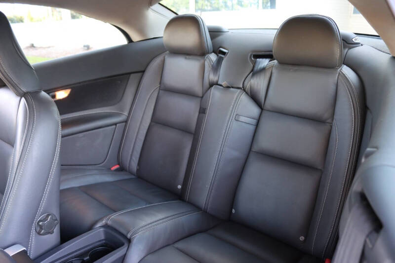 2011 Volvo C70 T5