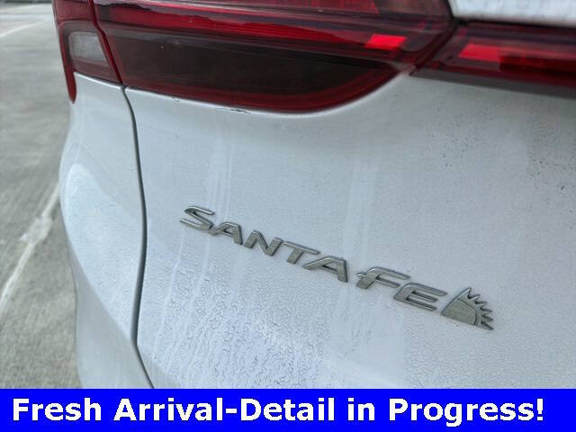 2023 Hyundai Santa Fe SE