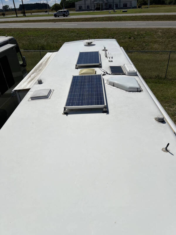 2001 Winnebago Journey 36L