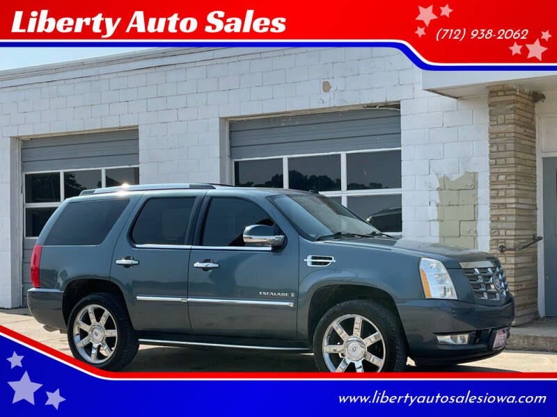 2009 Cadillac Escalade for sale at Liberty Auto Sales in Merrill IA