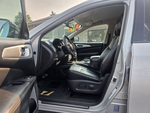 2017 Nissan Pathfinder S