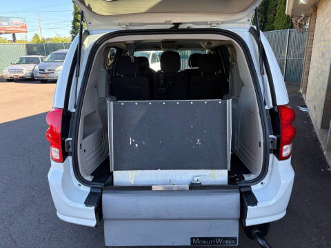 2017 Dodge Grand Caravan SE Plus