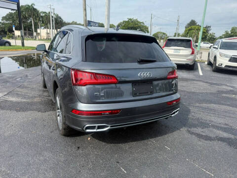 2020 Audi Q5 e quattro Premium Plus 55 TFSI