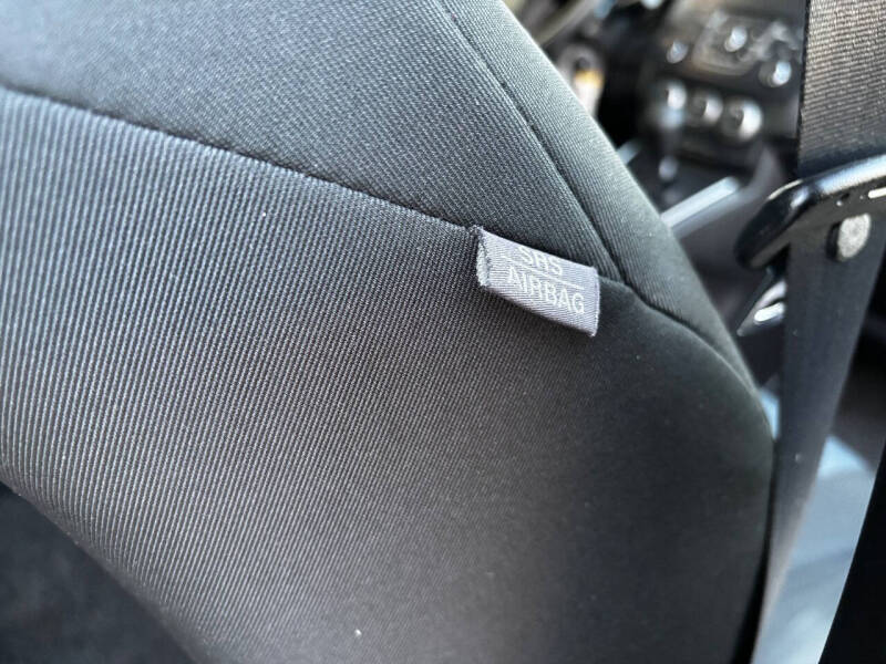 2015 Mazda MAZDA5 Sport