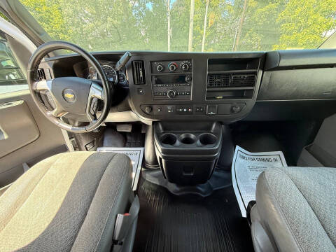 2019 Chevrolet Express 2500