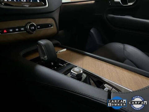 2025 Volvo XC90 B6 Plus Bright Theme 7P