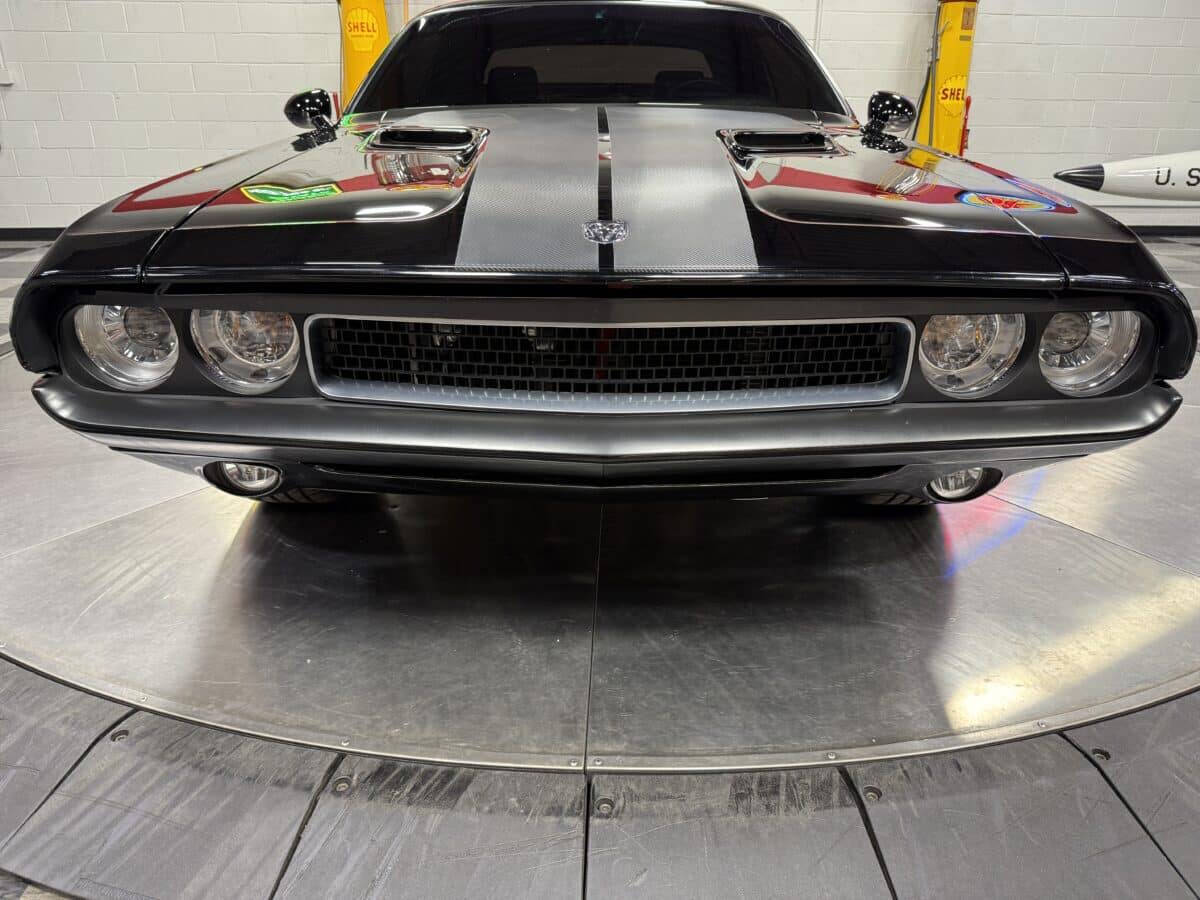 1970 Dodge Challenger 21