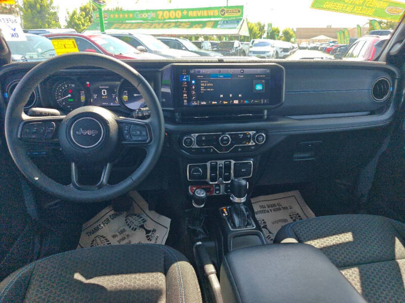 2025 Jeep Wrangler