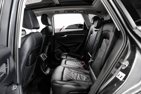 2017 Audi Q5 2.0T quattro Premium Plus