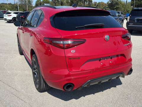 2022 Alfa Romeo Stelvio Veloce
