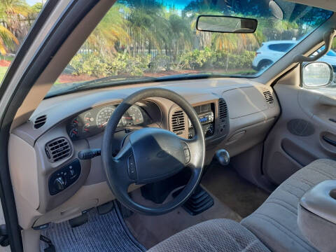 1998 Ford F-150 XLT