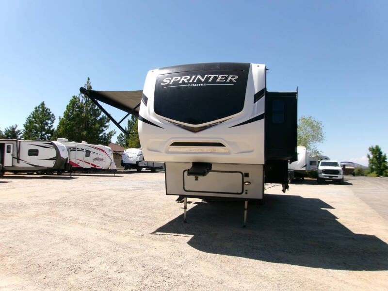 2022 Keystone RV Sprinter 3570LFT