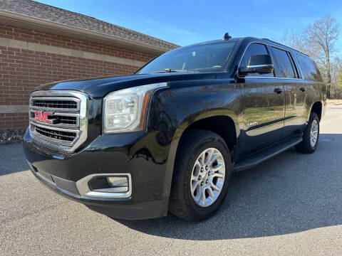 2019 GMC Yukon XL for sale at Minnix Auto Sales LLC in Cuyahoga Falls OH