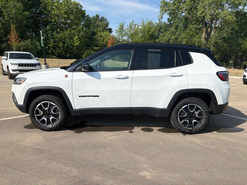 2024 Jeep Compass Trailhawk