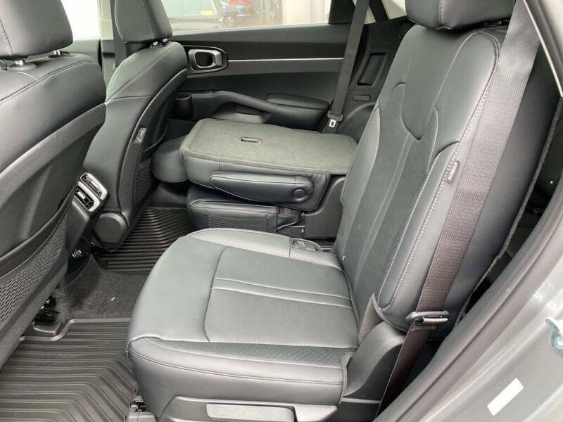 2026 Kia Sorento Hybrid EX