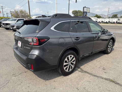 2022 Subaru Outback Premium