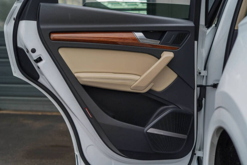 2022 Audi Q5 quattro S line Prem Plus 45 TFSI