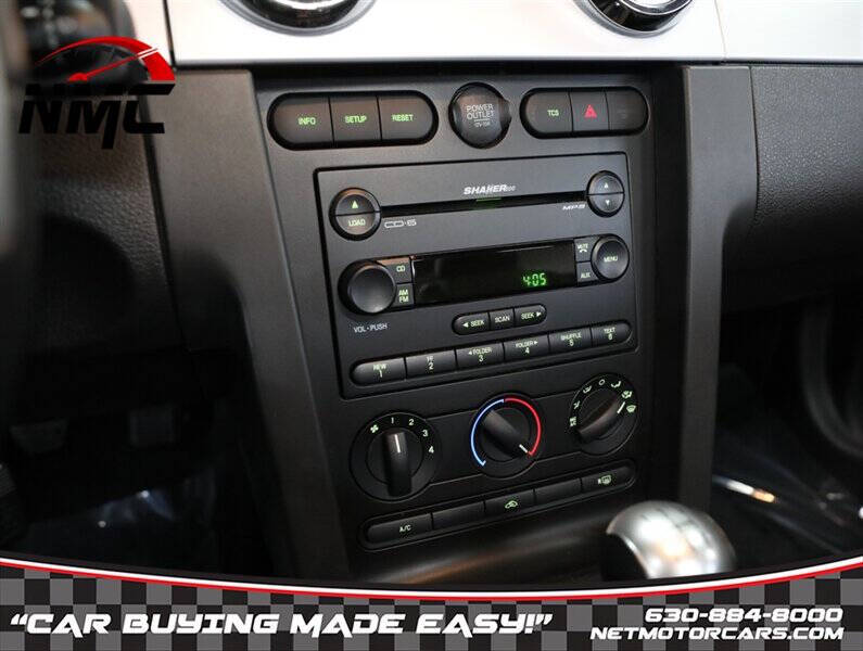 2005 Ford Mustang GT Premium