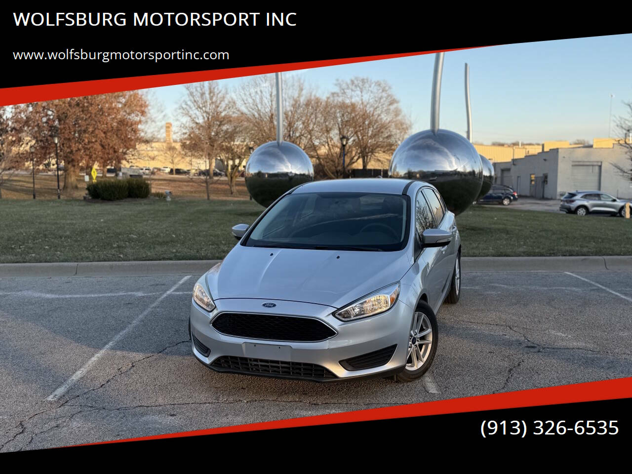 Silver 2017 Ford Focus Hatchback Front-Wheel Drive 6-Speed Automatic