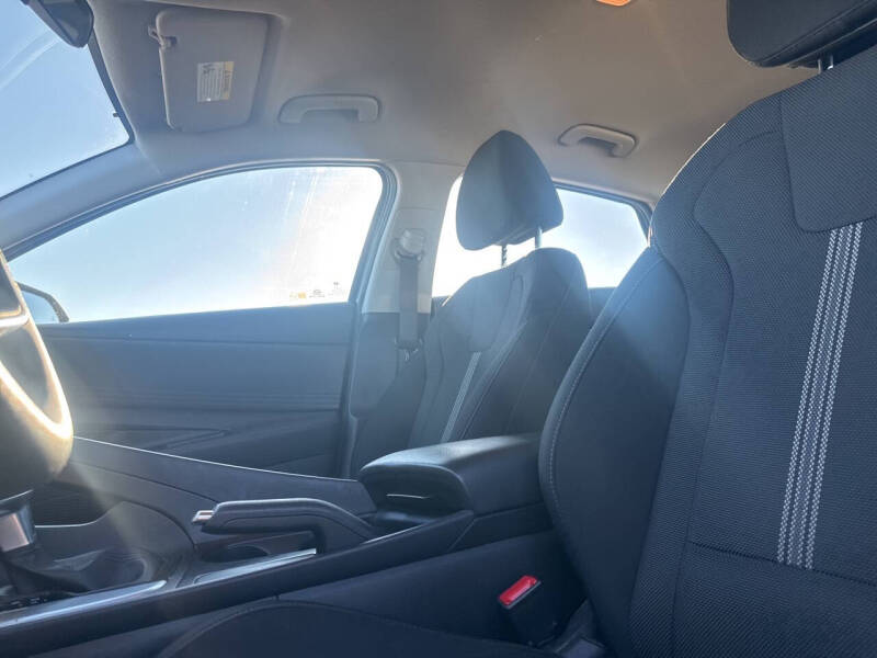 2021 Hyundai Elantra