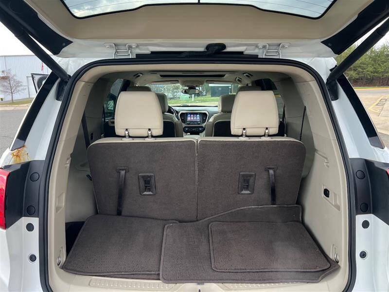 2017 GMC Acadia Denali