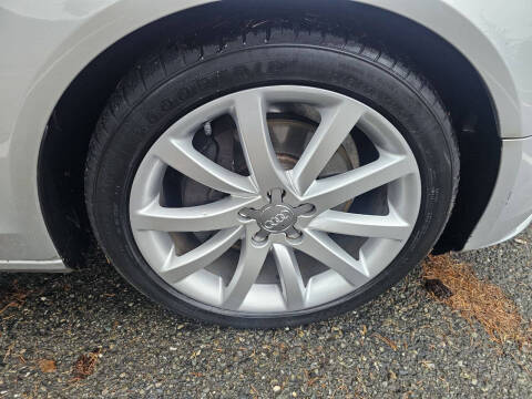 2013 Audi A4 2.0T quattro Prestige