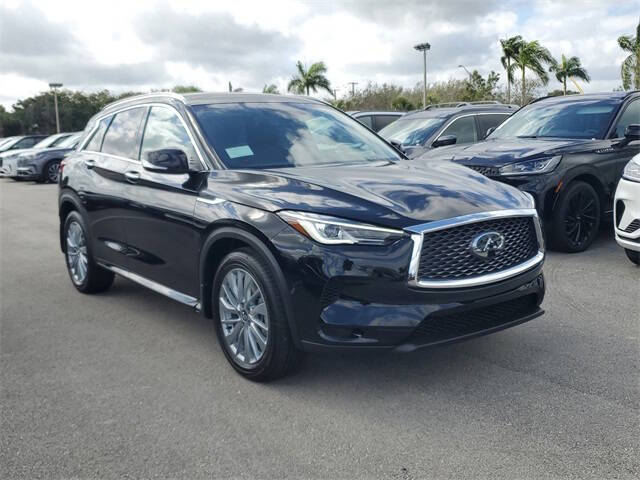 2025 Infiniti QX50 Luxe