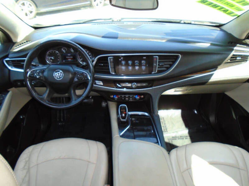 2019 Buick Enclave Essence