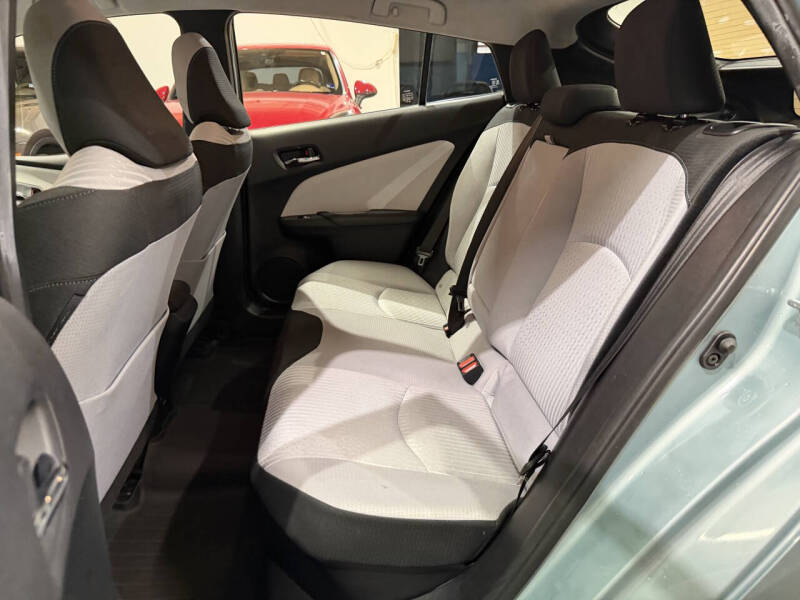 2016 Toyota Prius Two Eco