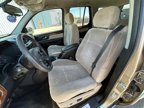 2005 Isuzu Ascender LS 5 Passenger