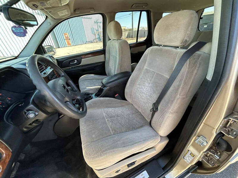 2005 Isuzu Ascender LS 5 Passenger