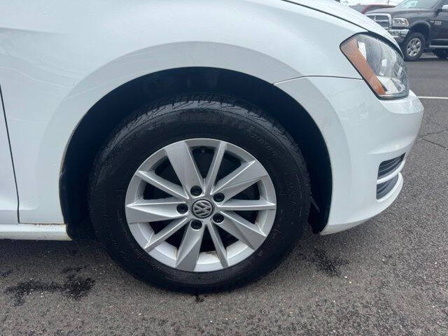 2016 Volkswagen Golf