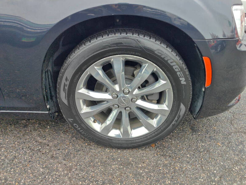 2018 Chrysler 300 Limited