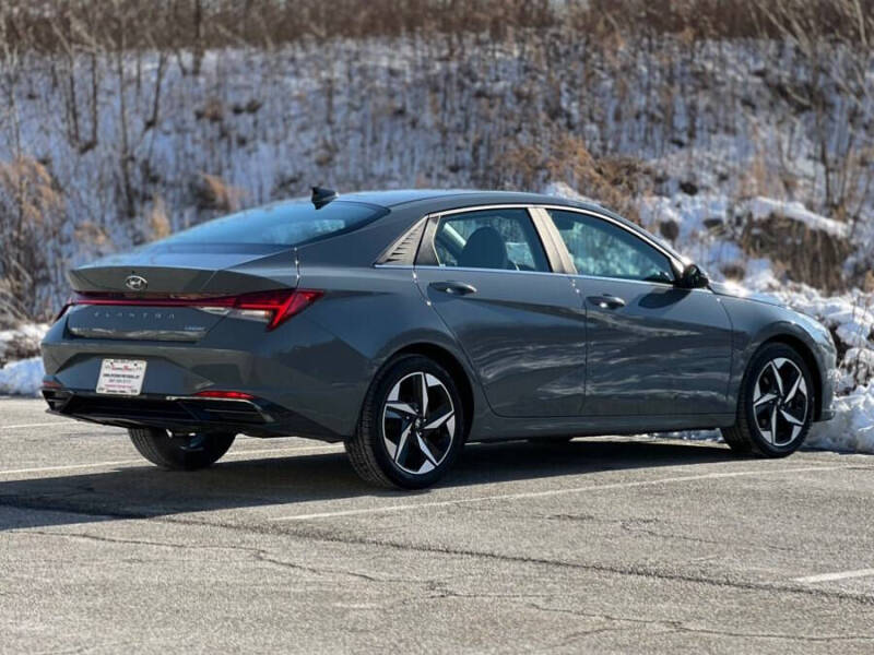 2021 Hyundai Elantra