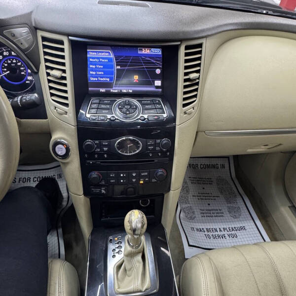 2012 Infiniti FX35