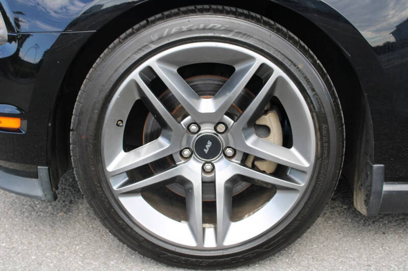 2011 Ford Mustang GT Premium