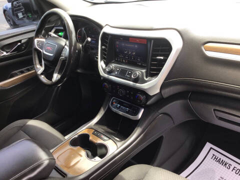 2020 GMC Acadia SLE