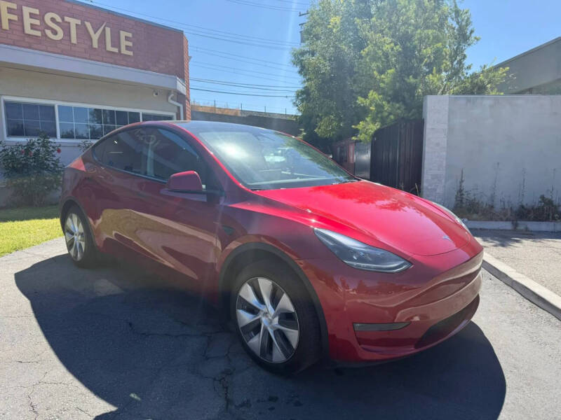 2024 Tesla Model Y Long Range