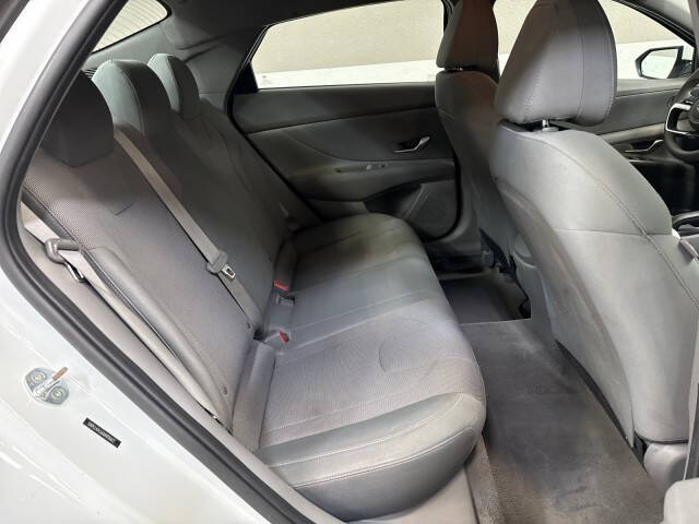 2021 Hyundai Elantra