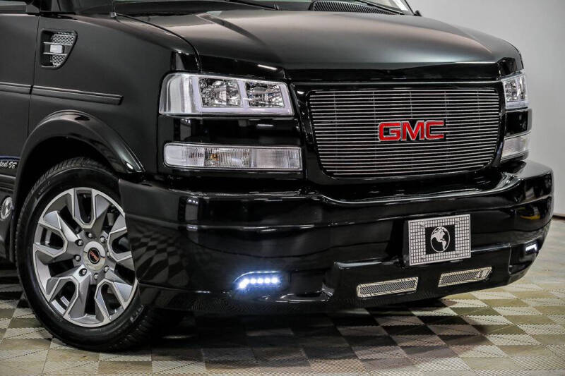 2026 GMC Savana 2500