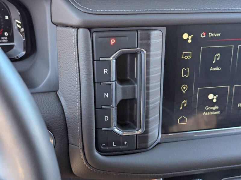 2023 GMC Yukon XL Denali