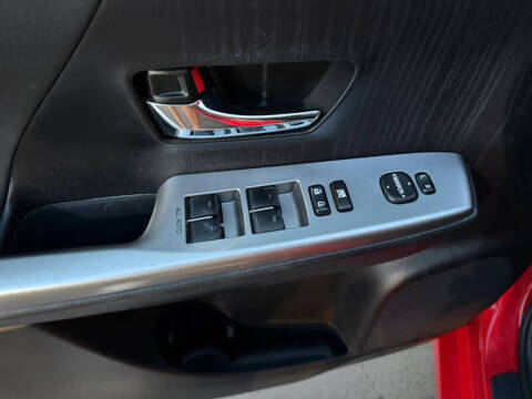 2015 Toyota Prius v Three