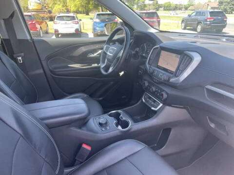 2022 GMC Terrain SLT