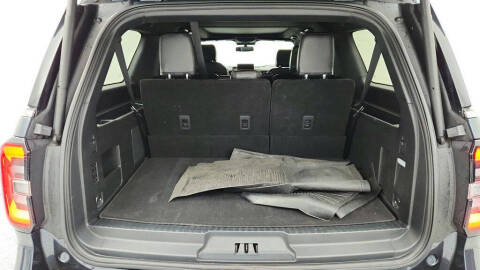 2022 Ford Expedition MAX Platinum