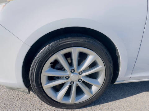 2013 Buick Verano Leather Group