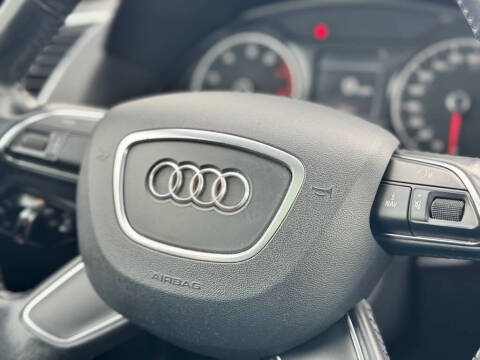 2015 Audi Q5 2.0T quattro Premium Plus