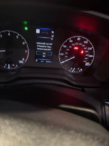 2025 Toyota Corolla Cross LE