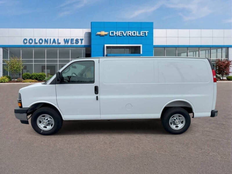 2025 Chevrolet Express 2500